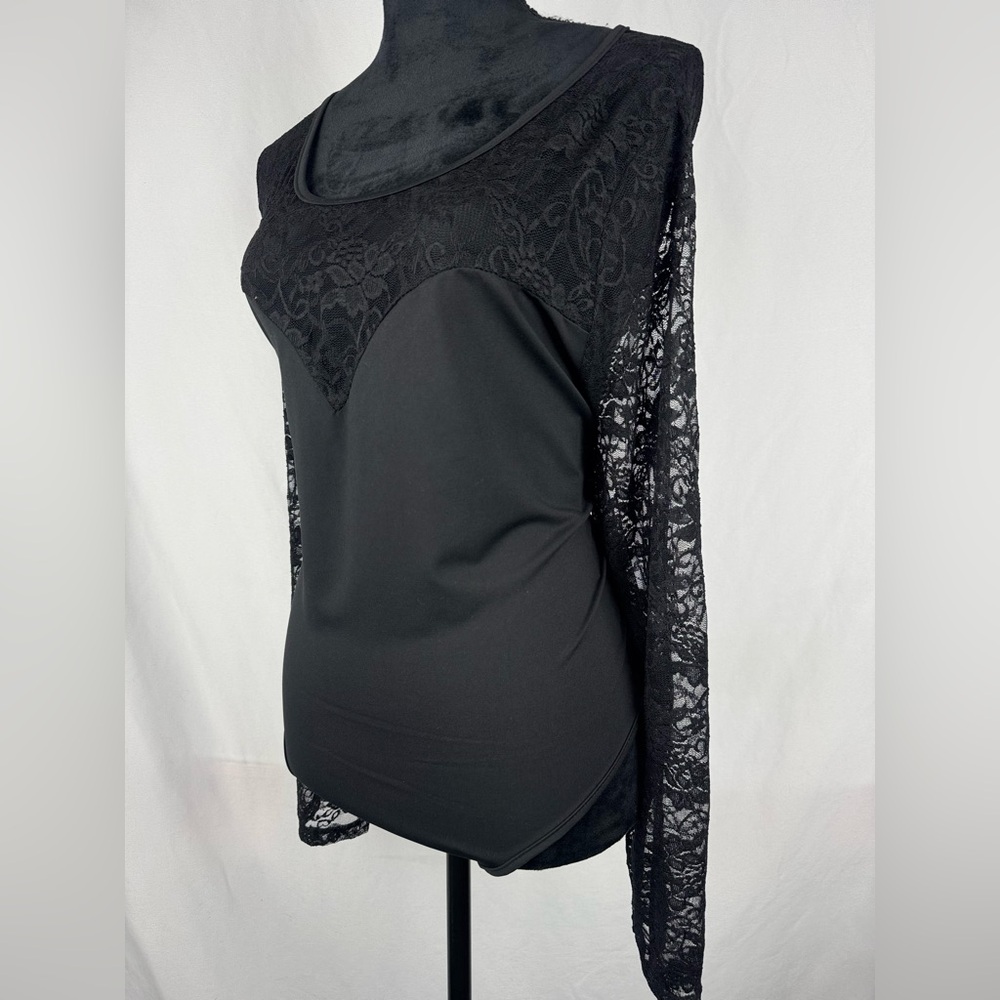 Temu Black Lace Sleeved Bodysuit - Picture 3 of 5